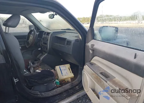 2007 Jeep Patriot Sport from USA, damaged, VIN 1J8FF28W57D267188